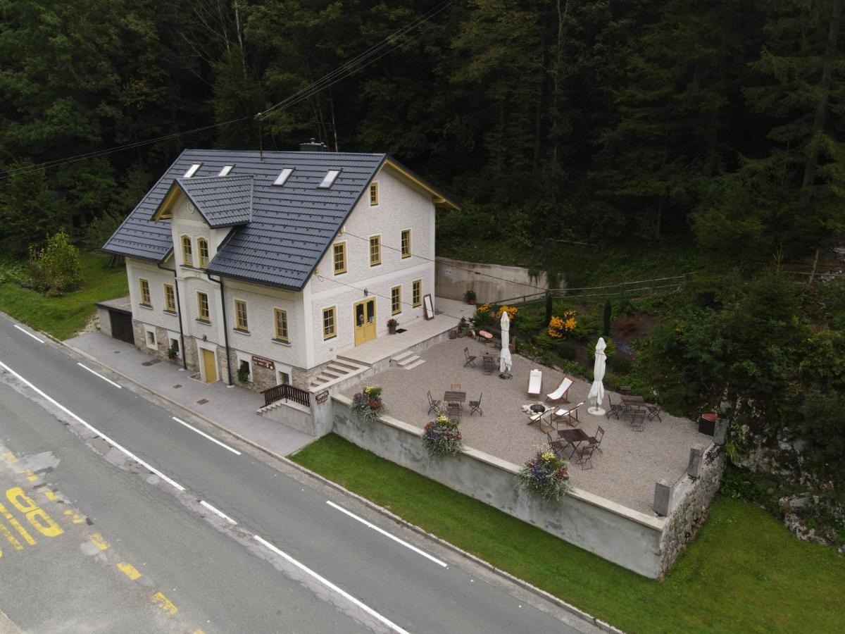 Boutique Rooms Pri Rogovilcu Solčava Eksteriør bilde